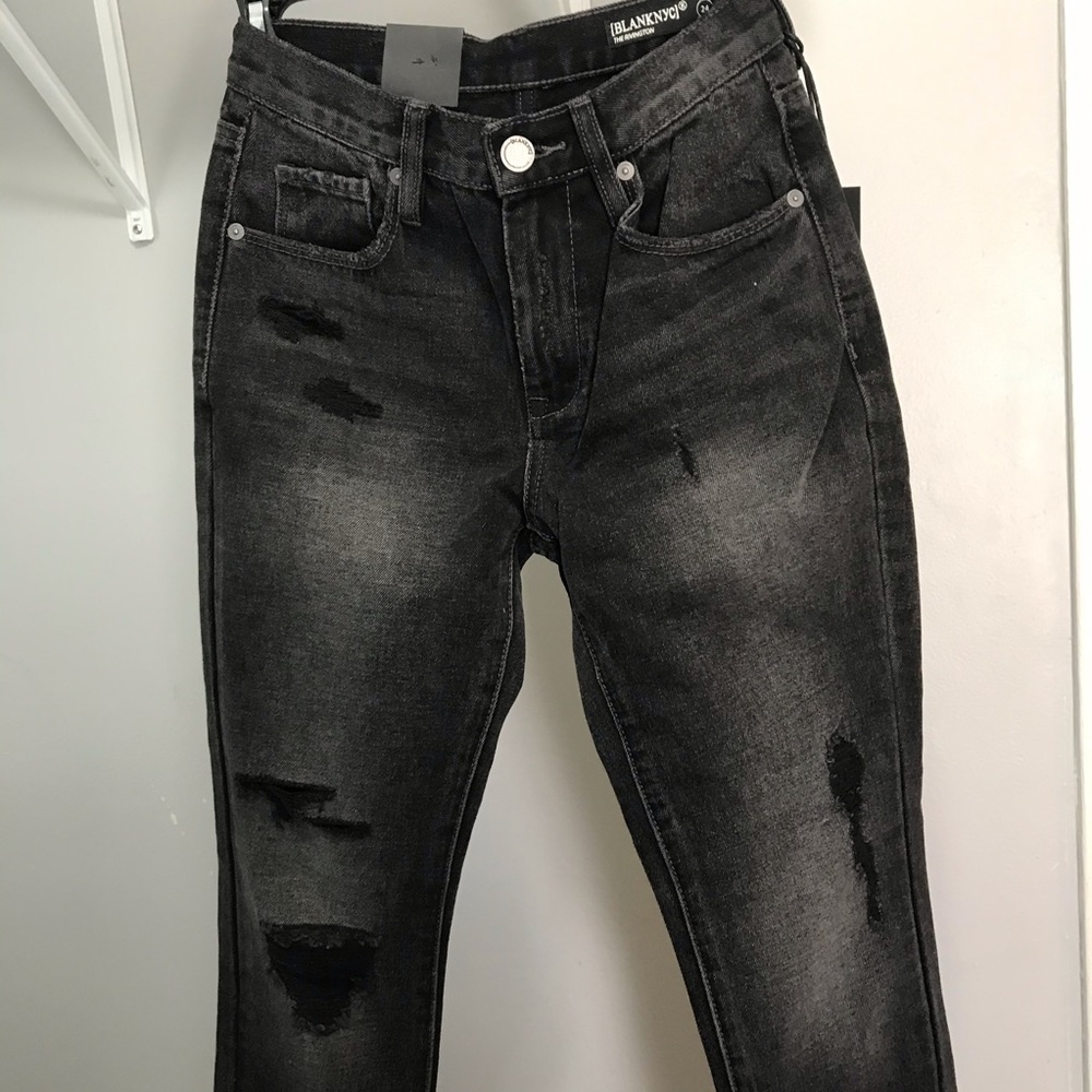BlankNYC Size 24 Rivington Black Distressed Jean